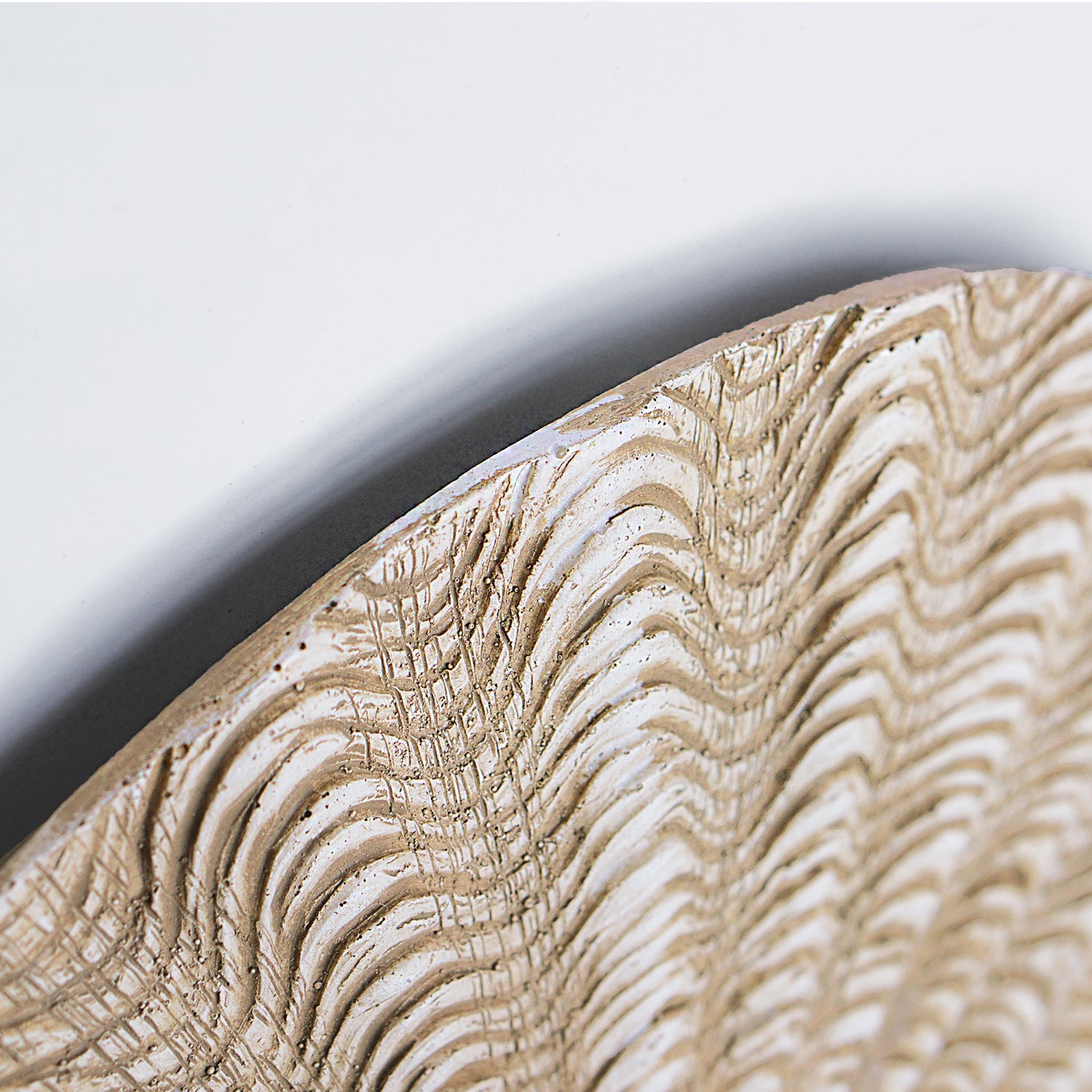 Basket 23.3"D Medallion, Brown Wash