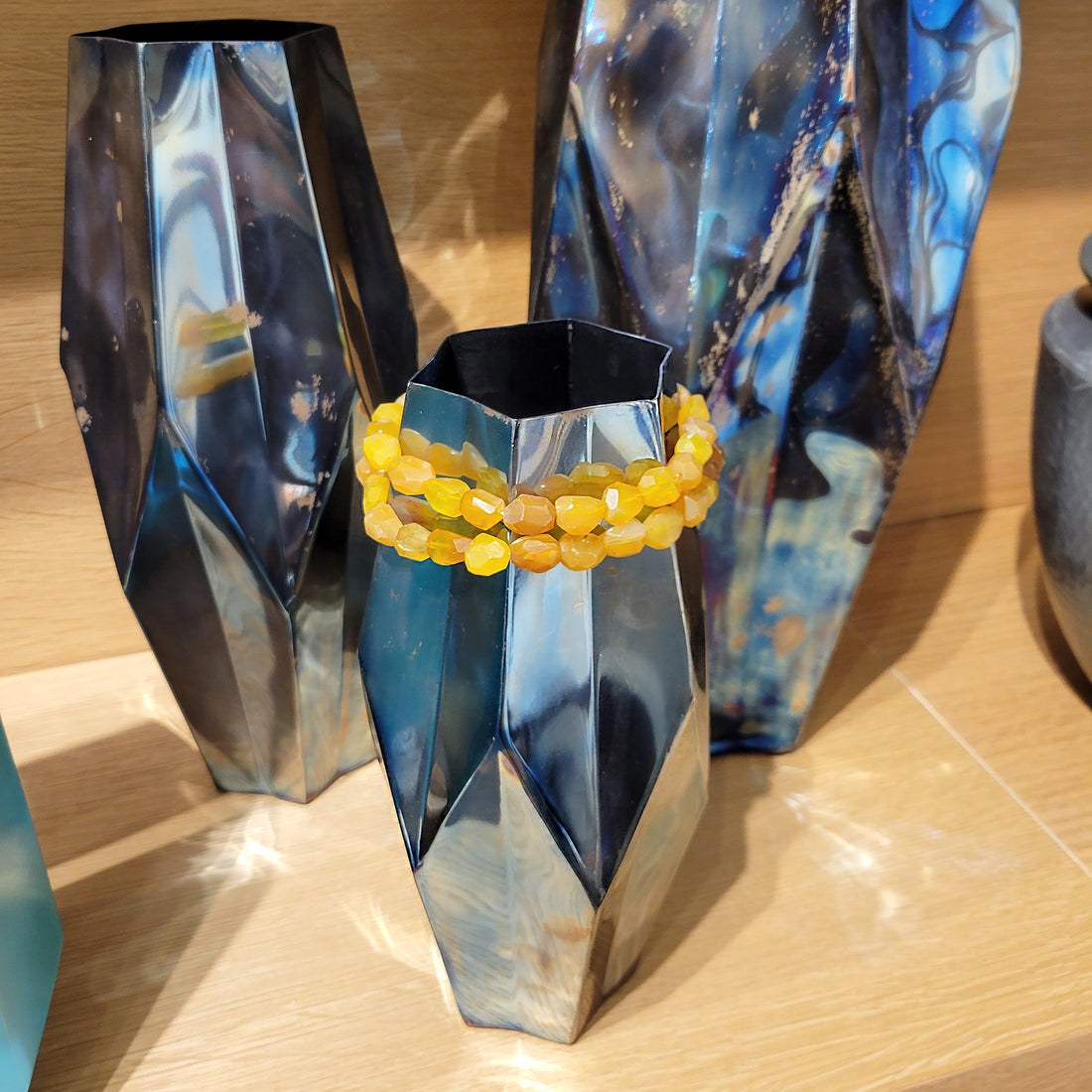 Stone Jewelry for Vase, Yellow Onyx