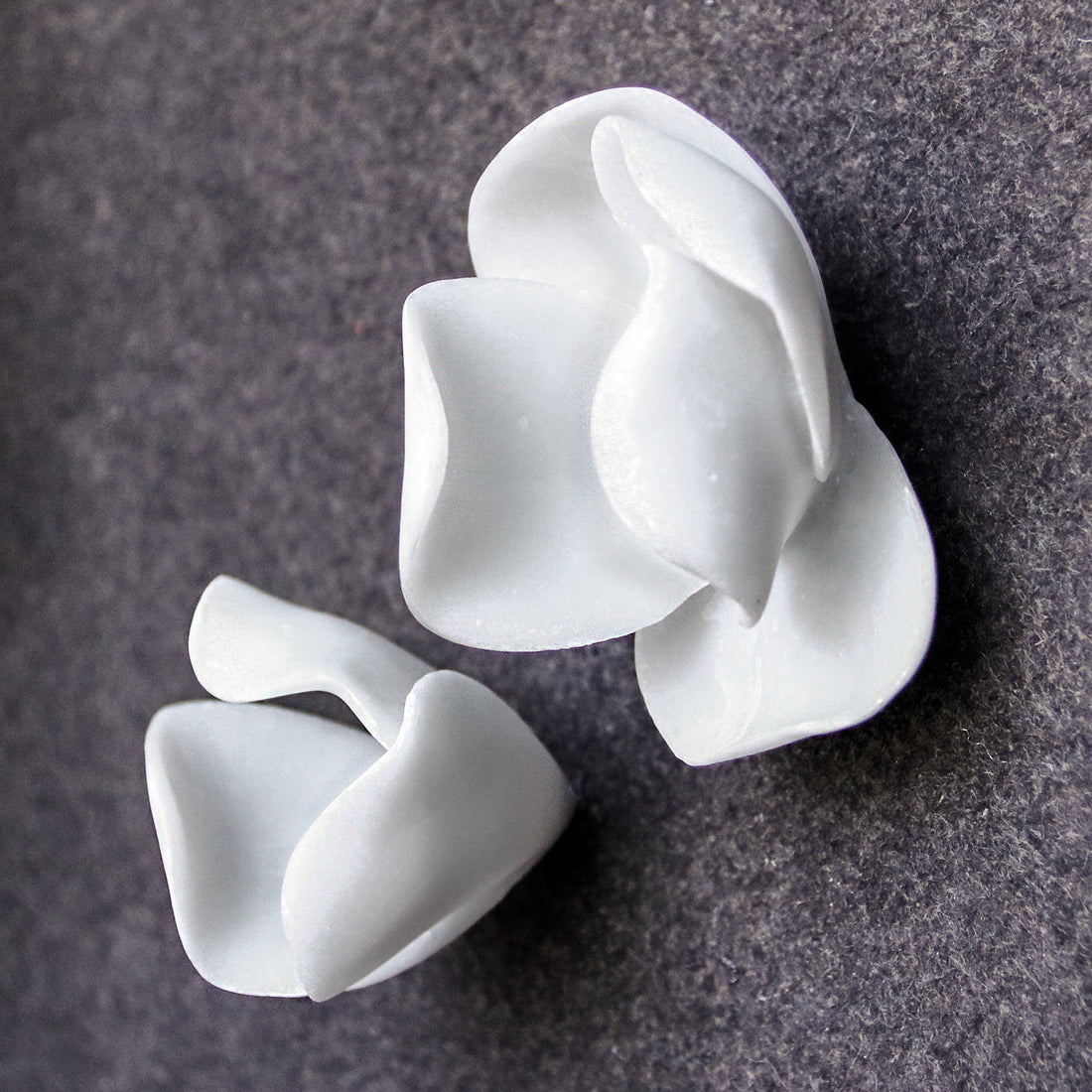 Petals Wall Play™ Off-White