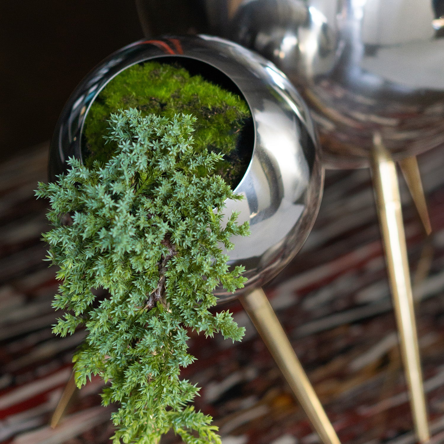 standing planter with pot Standing Orb 12.3"H Planter