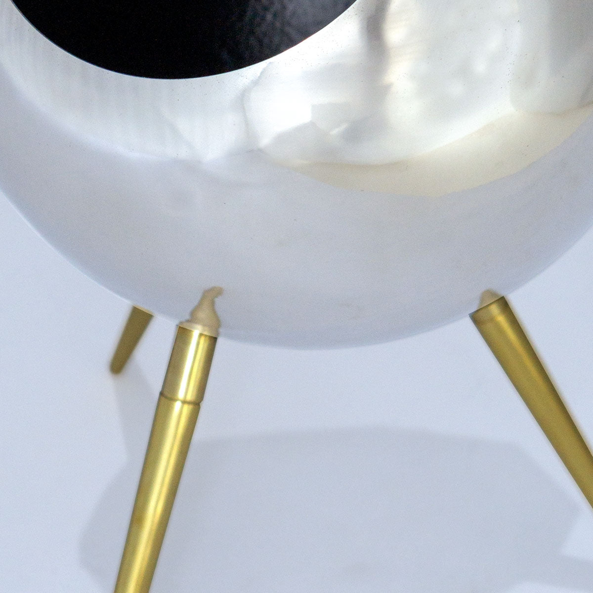 Standing Orb 16.5&quot;H Planter